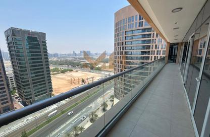 Apartment - 4 Bedrooms - 5 Bathrooms for rent in United Square - Al Khalidiya - Abu Dhabi