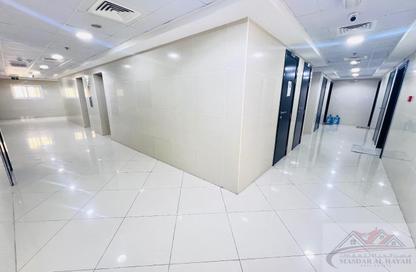 Apartment - 1 Bedroom - 2 Bathrooms for rent in Muwailih Building - Muwaileh - Sharjah Apartment - 1 Bedroom - 2 Bathrooms for rent in Muwailih Building - Muwaileh - Sharjah