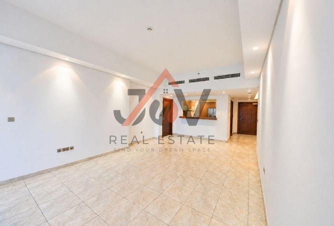 94004495 - Property Image 3