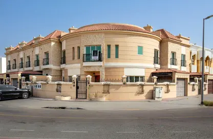 Villa - 3 Bedrooms - 3 Bathrooms for rent in Mirdif - Dubai