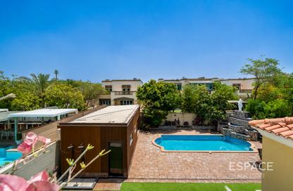 Villa - 4 Bedrooms - 5 Bathrooms for rent in District 3 - Jumeirah Park - Dubai