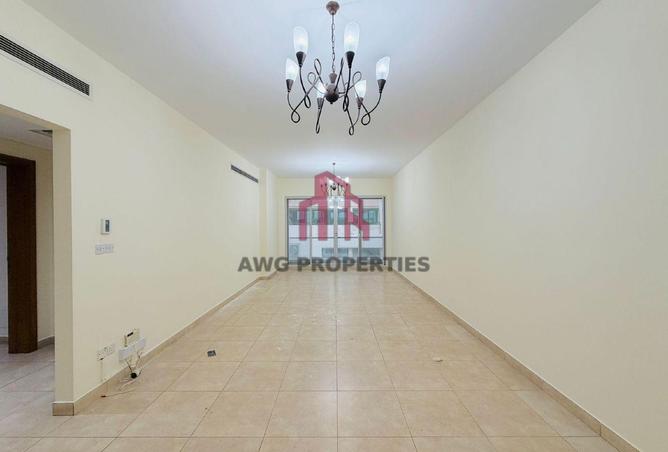 76961437 - Property Main Image