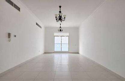 Apartment - 2 - 3 for rent in Venus 1 - District 12 - Jumeirah Village Circle - Dubai