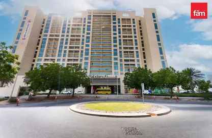 Apartment - 1 Bedroom - 2 Bathrooms for rent in Rabdan Building - Motor City - Dubai