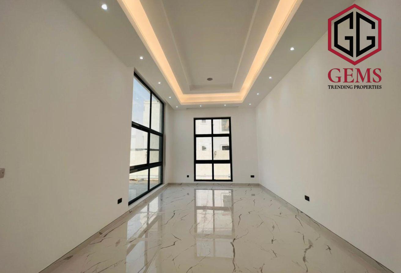ELEGANT | HIGH-END | SERVANT BLOCK | GARDEN AREA photo 6