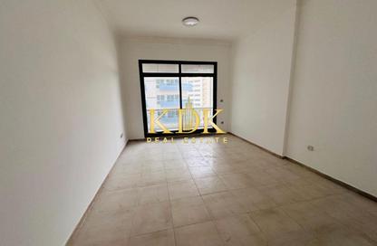 Apartment - 1 Bedroom - 2 Bathrooms for rent in Hamza Tower - Dubai Sports City - Dubai