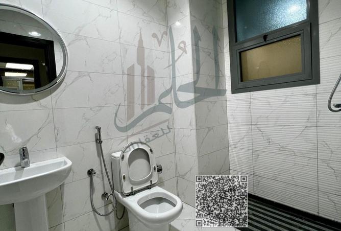 121550824 - Property Image 3
