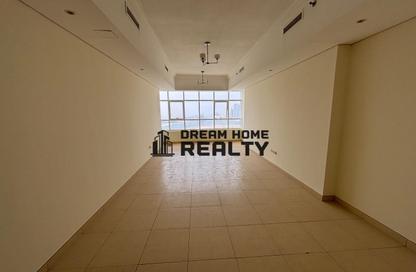 Apartment - 2 Bedrooms - 2 Bathrooms for rent in Danat Al Khan Tower - Al Khan Lagoon - Al Khan - Sharjah Apartment - 2 Bedrooms - 2 Bathrooms for rent in Danat Al Khan Tower - Al Khan Lagoon - Al Khan - Sharjah