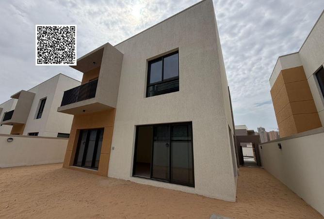 61688402 - Property Image 2