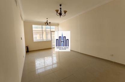 Apartment - 2 Bedrooms - 2 Bathrooms for rent in Muwailih Building - Muwaileh - Sharjah