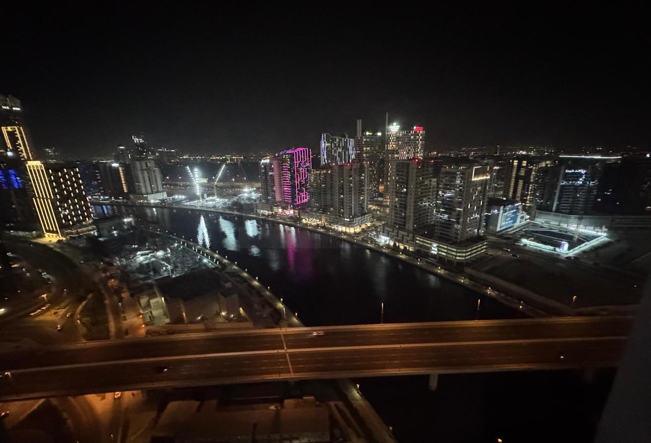 Fully Furnished | High Floor | Canal view photo 4