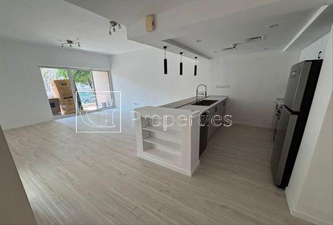 104693787 - Property Image 3