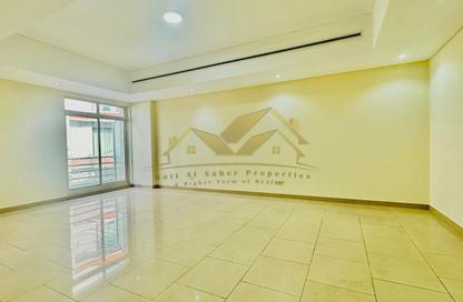Apartment - 2 - 2 for rent in Al Hudaiba - Bur Dubai - Dubai