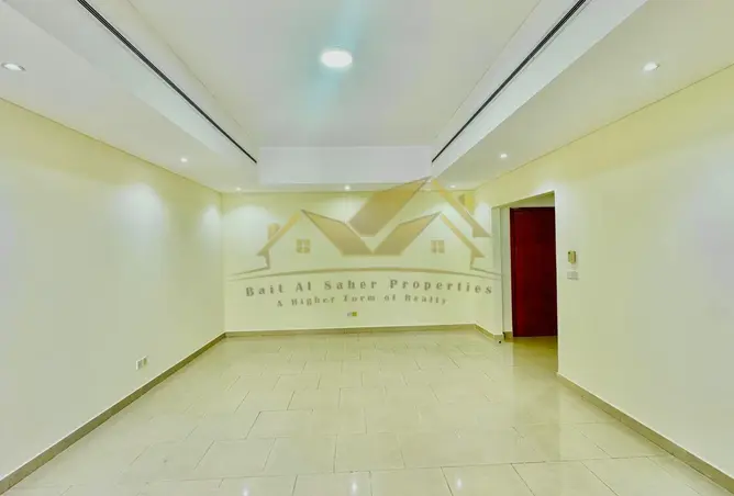 156486742 - Property Image 3