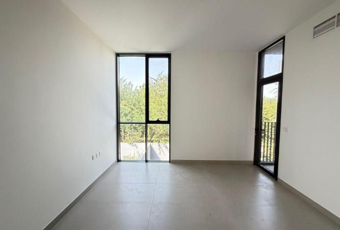 54011329 - Property Main Image