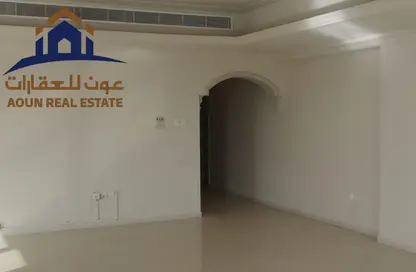 Apartment - 3 Bedrooms - 4 Bathrooms for rent in Al Khan Lagoon Tower - Al Khan Lagoon - Al Khan - Sharjah