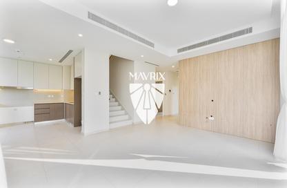 Villa - 4 - 4 for rent in Greenview 3 - Emaar South - Dubai South (Dubai World Central) - Dubai Villa - 4 - 4 for rent in Greenview 3 - Emaar South - Dubai South (Dubai World Central) - Dubai