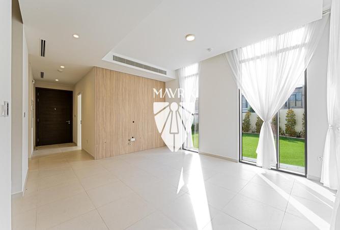Corner Plot | Landscaped | Big Layout | No Agent photo 3
