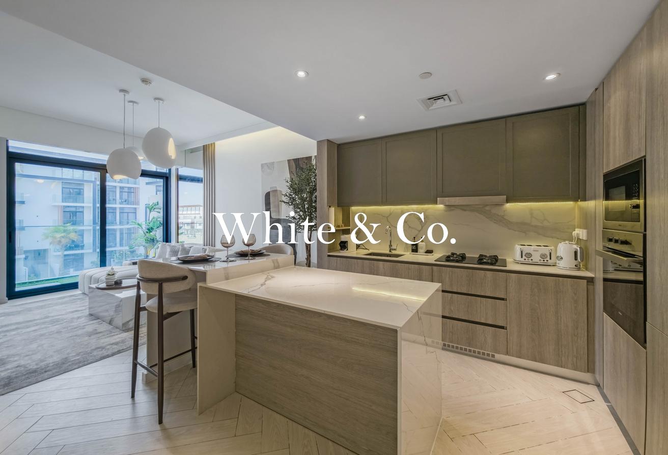 Luxury Living| Private Pool| Big Terrace photo 3