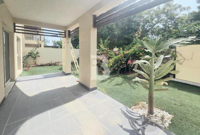 68676111 - Property Image 3