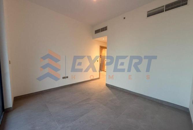 92701676 - Property Image 2