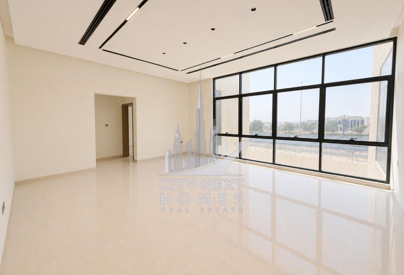 5BR Villa | Spacious Living Room | Majlis | Maid photo 8