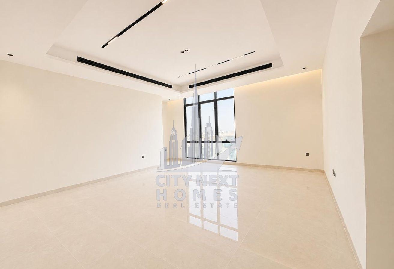 5BR Villa | Spacious Living Room | Majlis | Maid photo 5