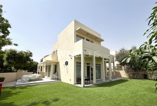 91812930 - Property Main Image