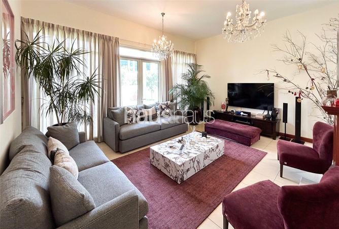 91812930 - Property Image 2