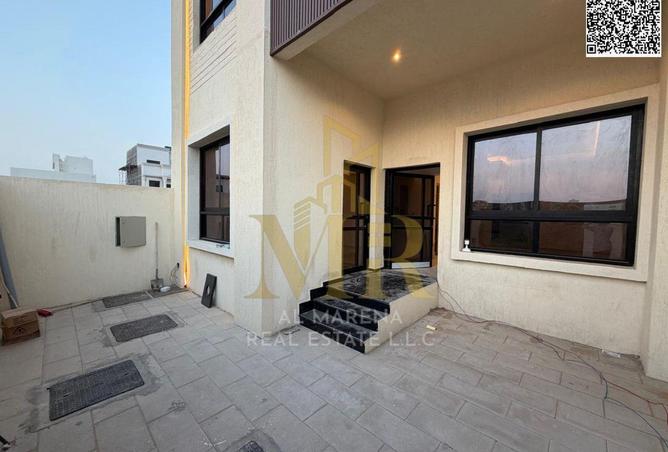 80251209 - Property Image 2