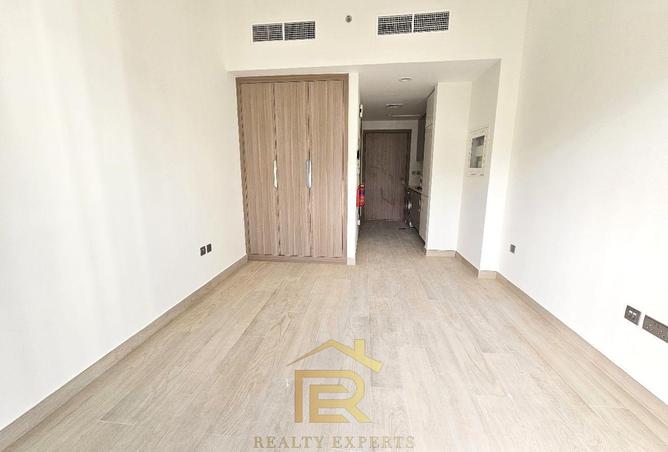 90905963 - Property Image 2