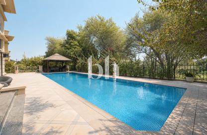 Villa - 4 - 5 for sale in Garden Hall - European Clusters - Jumeirah Islands - Dubai