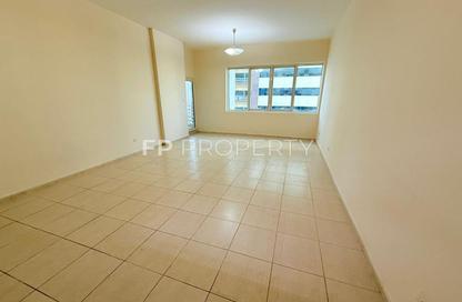 Apartment - 1 - 2 for sale in Olympic Park 1 - Olympic Park Towers - Dubai Sports City - Dubai