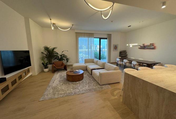 76989502 - Property Image 2