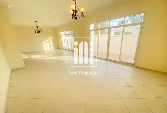 115909372 - Property Image 3