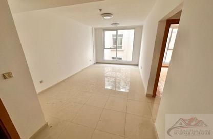 Apartment - 2 Bedrooms - 3 Bathrooms for rent in Muwaileh 29 Building - Muwaileh - Sharjah