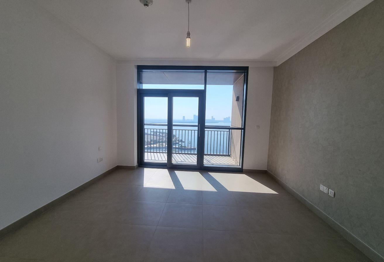 QUALITY STANDARD|CLASSY LIVING|LOCATION!!! photo 7