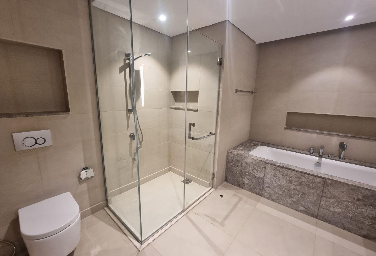 QUALITY STANDARD|CLASSY LIVING|LOCATION!!! photo 11