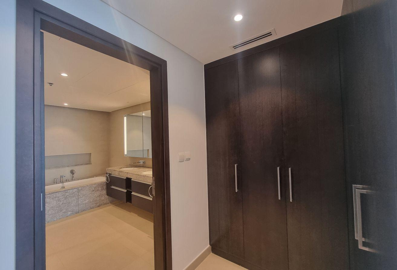 QUALITY STANDARD|CLASSY LIVING|LOCATION!!! photo 9