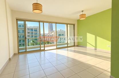 Apartment - 2 - 2 for rent in Al Dhafra 1 - Al Dhafra - Greens - Dubai