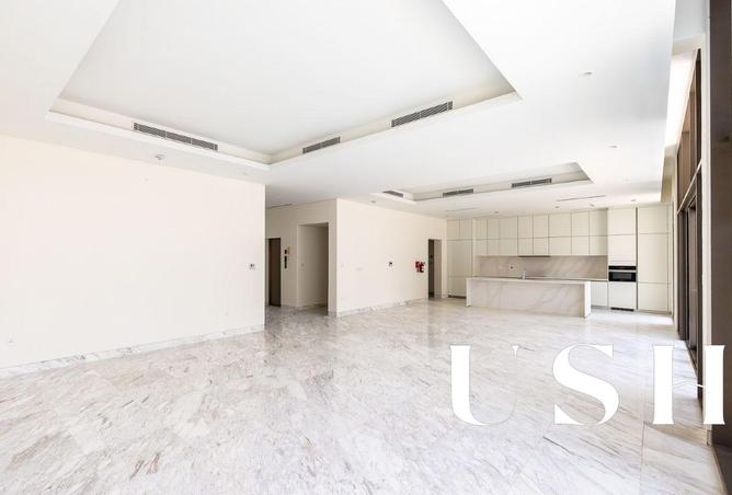 127009853 - Property Image 2
