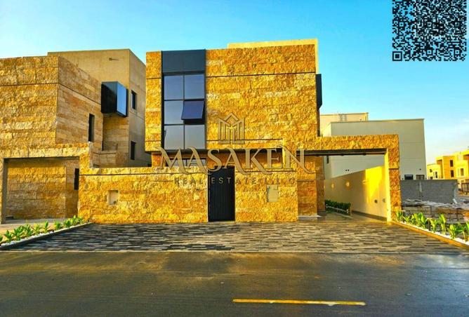 72310097 - Property Image 2