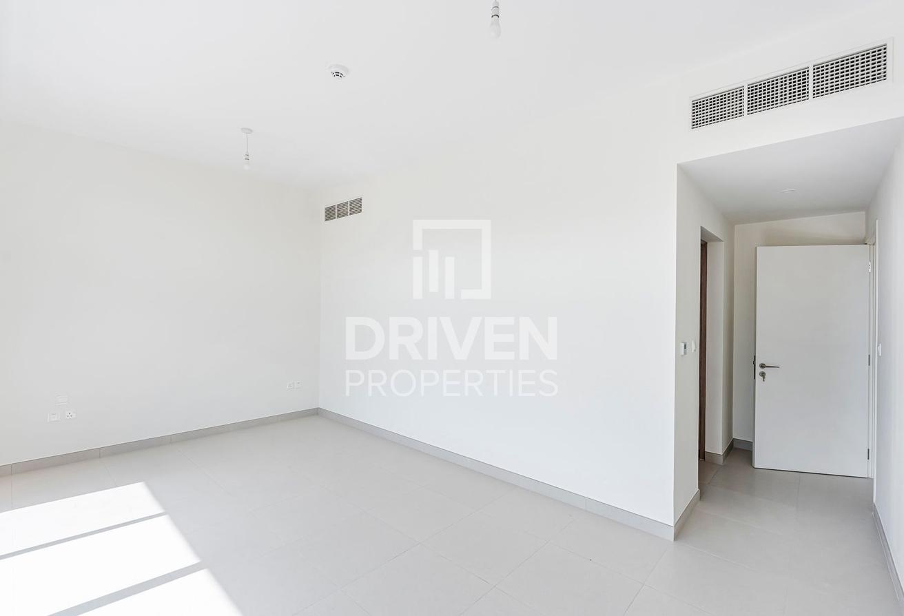 Spacious Family Villa | Corner | Beachfront photo 5
