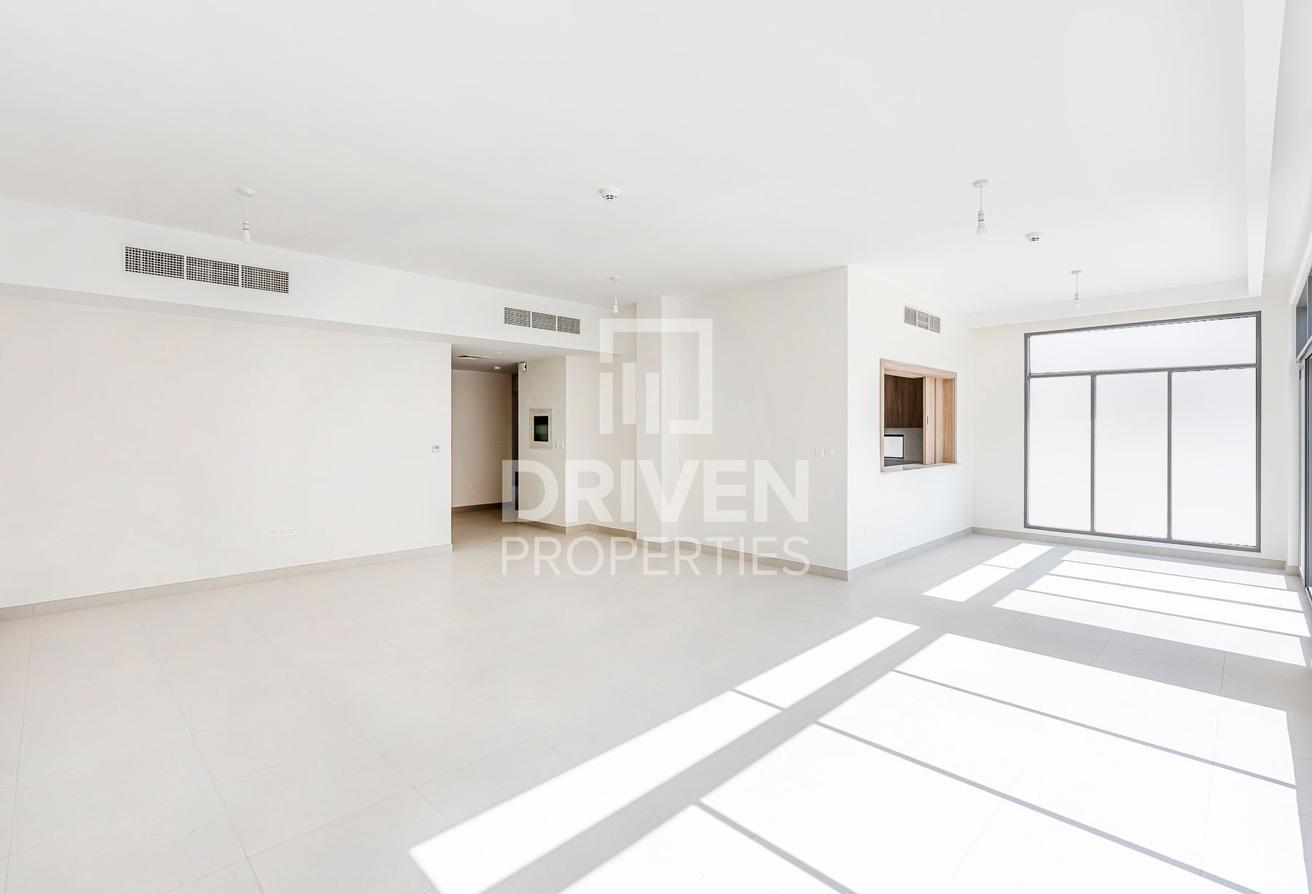 Spacious Family Villa | Corner | Beachfront photo 4