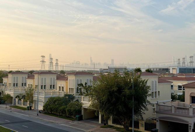 62076180 - Property Main Image