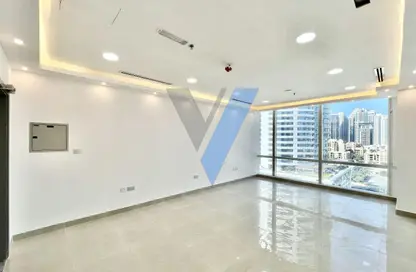 Office Space - Studio - 1 Bathroom for sale in Tamani Art Tower - Business Bay - Dubai