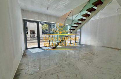 Apartment - 3 Bedrooms - 4 Bathrooms for rent in Oasis 1 - Oasis Residences - Masdar City - Abu Dhabi