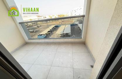 Apartment - 2 - 3 for rent in Al Nasr Central Building - Oud Metha - Bur Dubai - Dubai