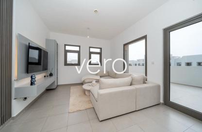 Apartment - 3 Bedrooms - 3 Bathrooms for sale in Zahra Apartments 2B - Zahra Apartments 2 - Zahra Apartments - Town Square - Dubai Apartment - 3 Bedrooms - 3 Bathrooms for sale in Zahra Apartments 2B - Zahra Apartments 2 - Zahra Apartments - Town Square - Dubai