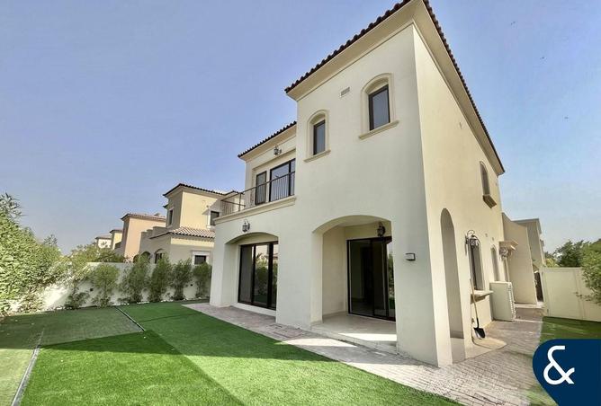 104669004 - Property Main Image